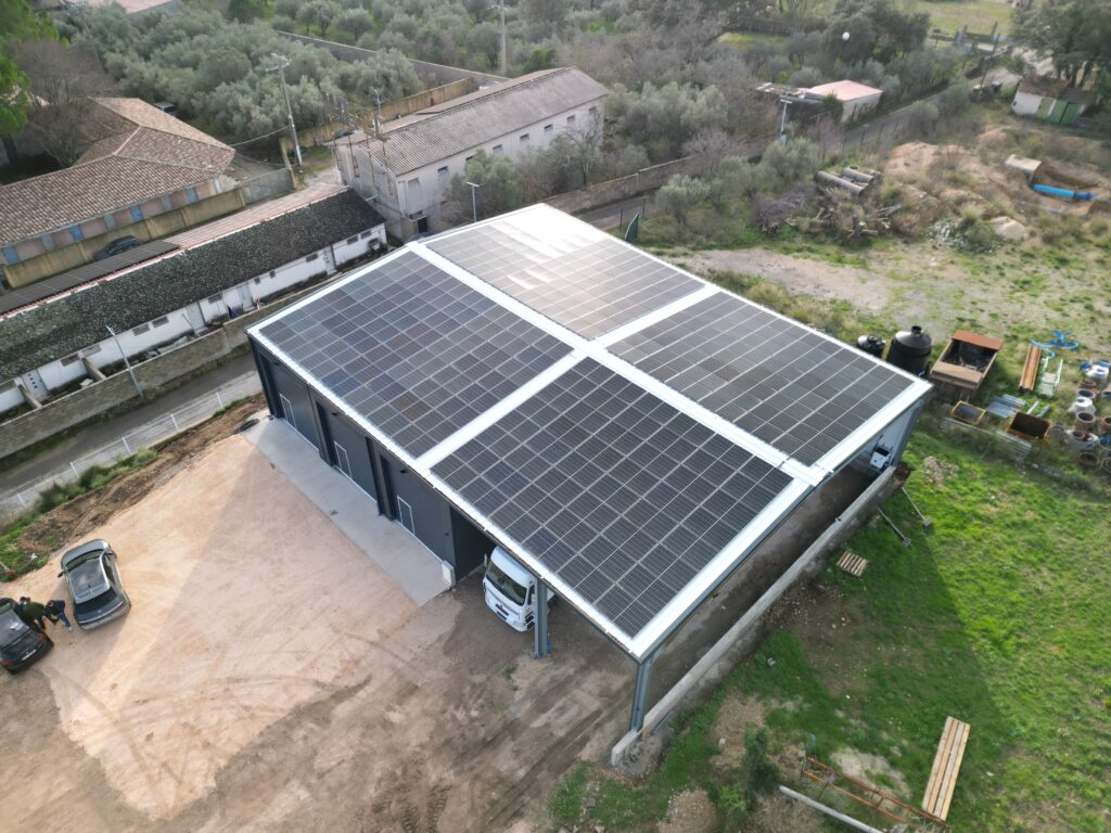 pose panneau solaire chantier-Marguerittes